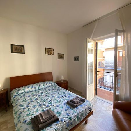 Casa 'A Due Passi Dal Mare' + Parking! Apartment Levanto Exterior photo